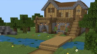 Cute minecraft Oak House.