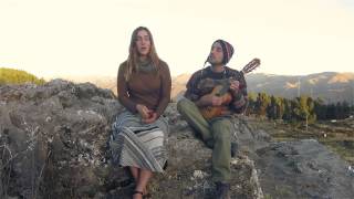 Video thumbnail of "Nina Simone - Trouble in Mind (Piper Olson & Alex Serra) Cusco, Perú"