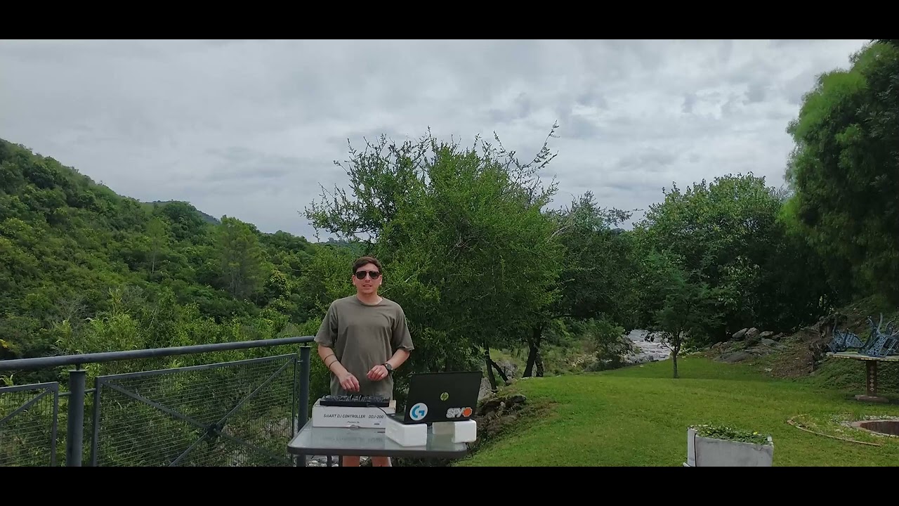 KØURAS @ La Paisanita (Cordoba, Argentina) [Melodic Techno]