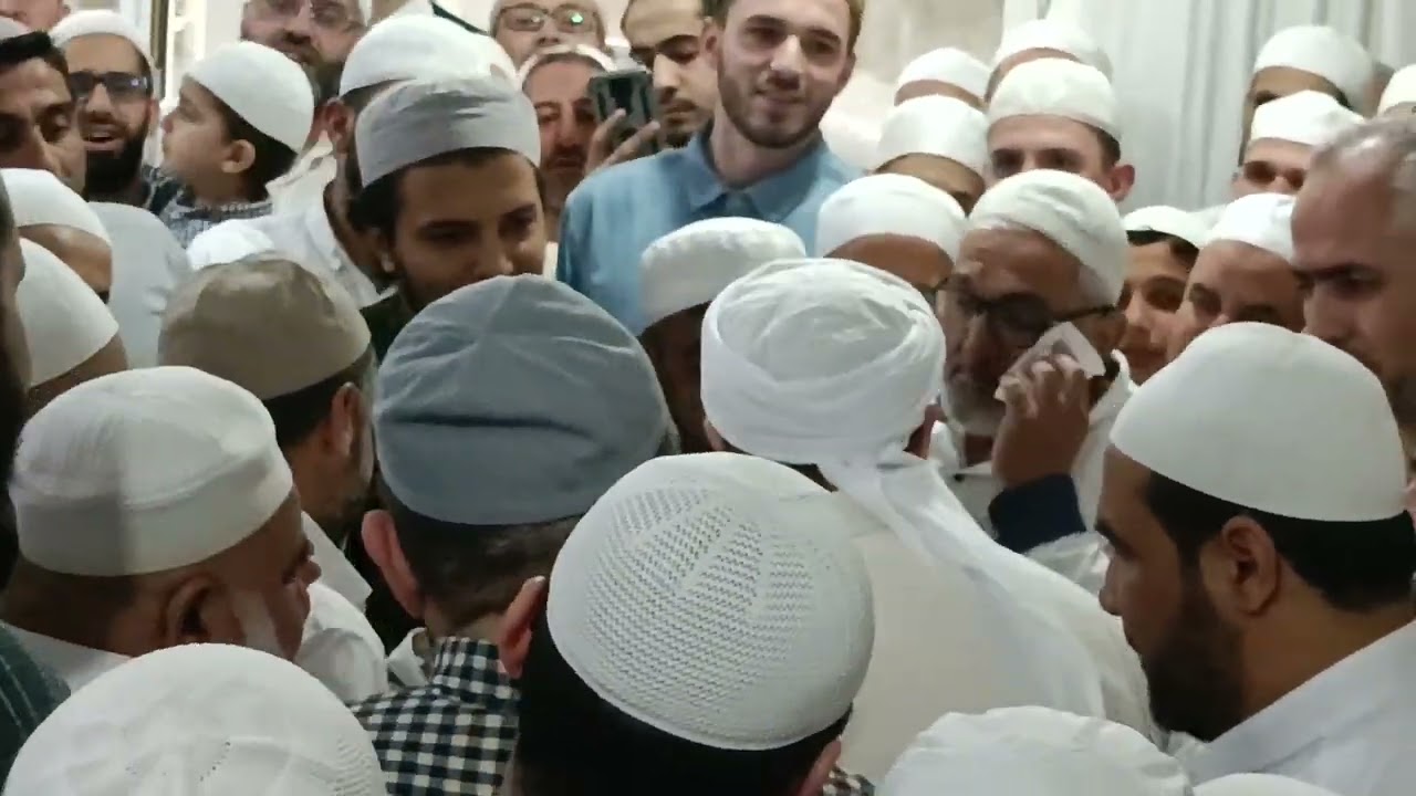 استقبال الأحباب للسلام على سيدنا الشيخ بعد رجوعه من المدينة المنورة يوم الجمعة  29 شوال 1444