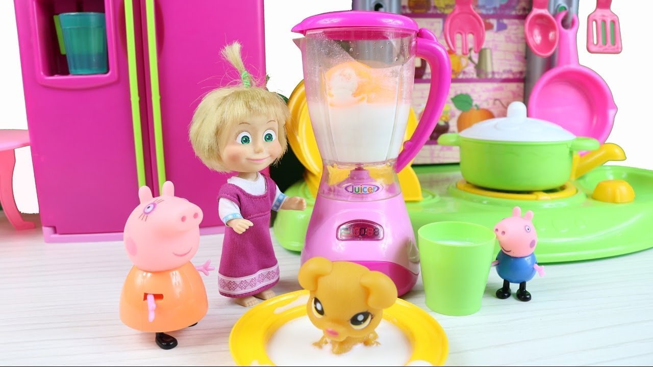 Η Μάσα με τον Τζώρτζ το γουρουνάκι φτιάχνουν χυμό! - Παιδική χαρά