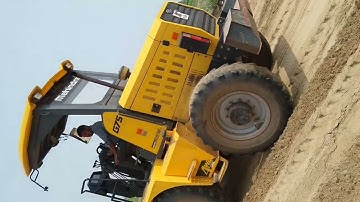 Mahindra G75 grader working in farukhnagar.... Sudhir rao 9729801322