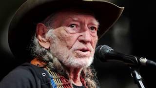 Watch Willie Nelson Comes Love Live video