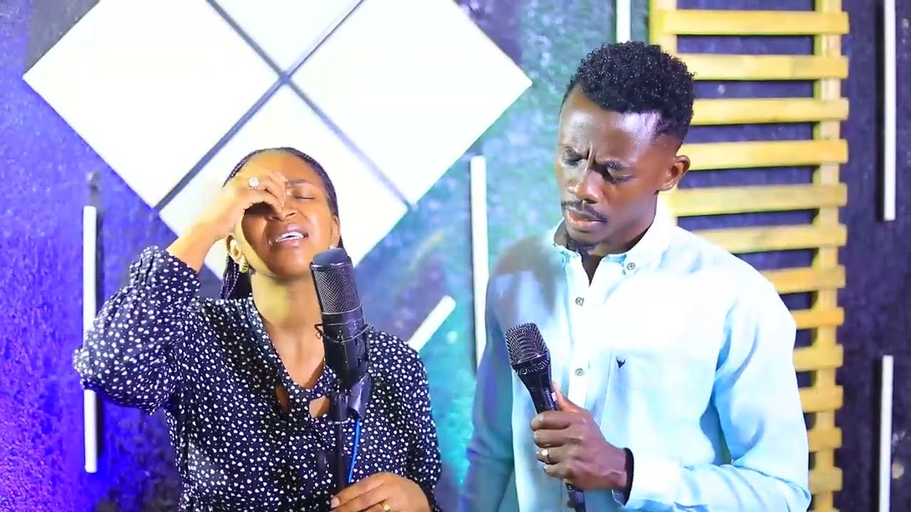 Baramije Imana bararira😭|Bana na murava na Gafaranga mu mwanya wo kuramya no guhimbaza Imana