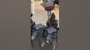 Quickly remove the hexagon socket head screws