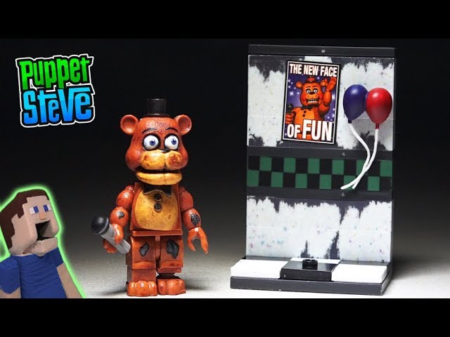 McFarlane Five Nights At Freddy's Party Wall With Withered Freddy