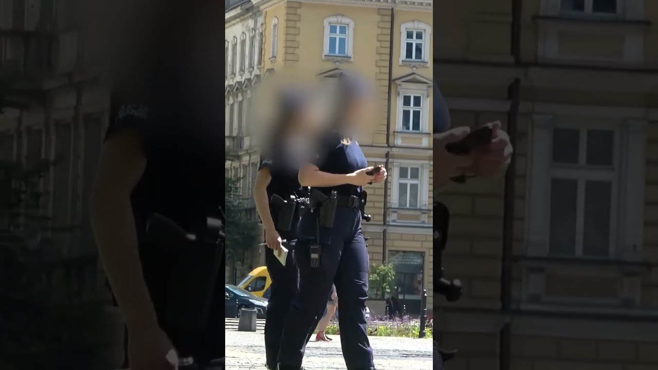 Podryw Policjantek
