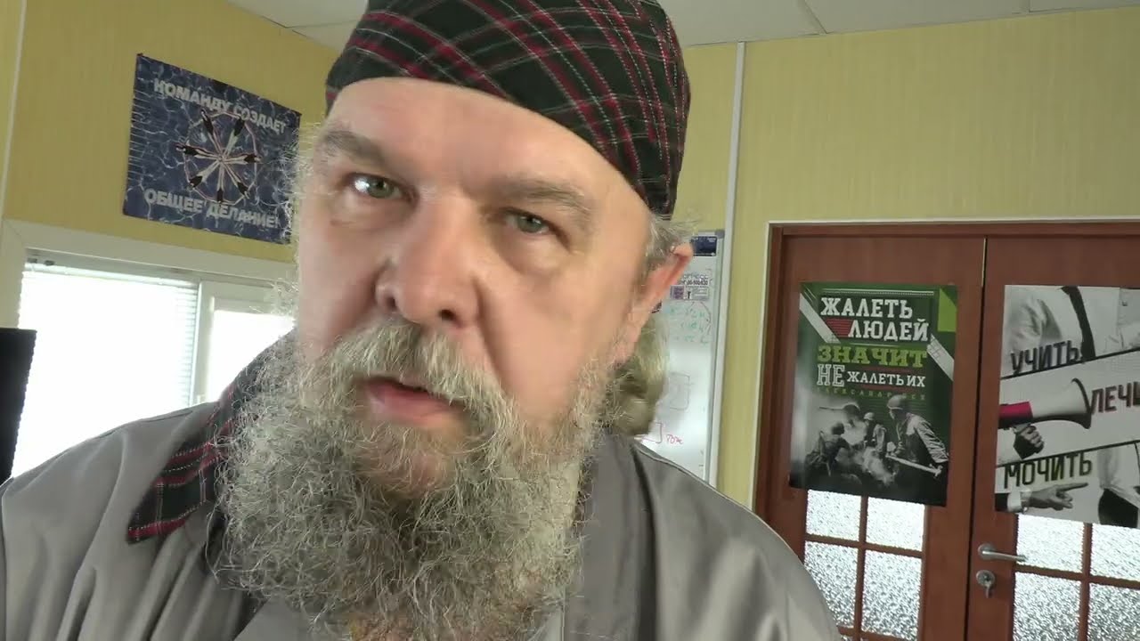 Снятие изоляции кабеля с изоляцией из сшитого полиэтилена инструментом GB-M20