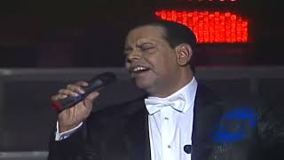 Fernando Villalona - No Me Dejan Verla (En Vivo)
