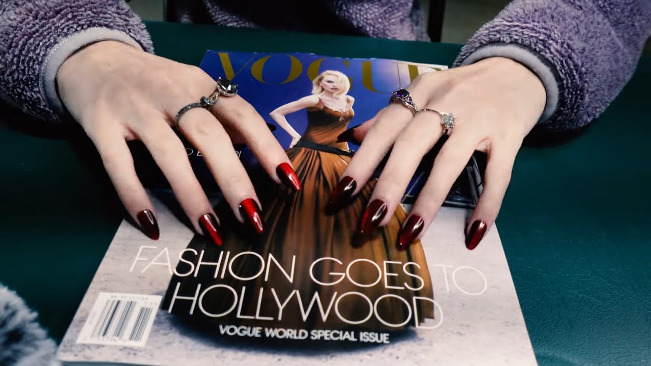 ASMR - Vogue Magazine Flip Through - No Talking