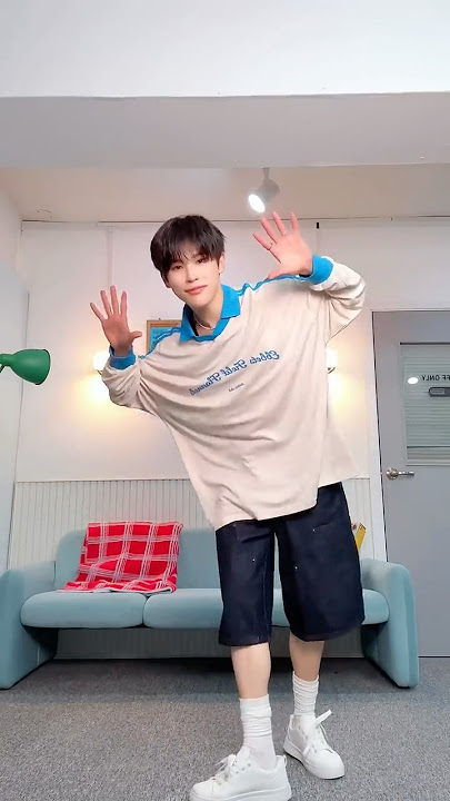 Download lagu 🍭 #Candy 🍬#XODIAC #소디엑#GYUMIN #규민