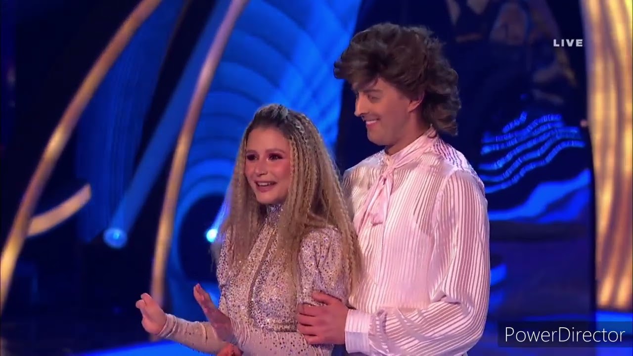 Mollie Pearce and Colin Grafton skating in Dancing On Ice (80s Week) (16/2/25)