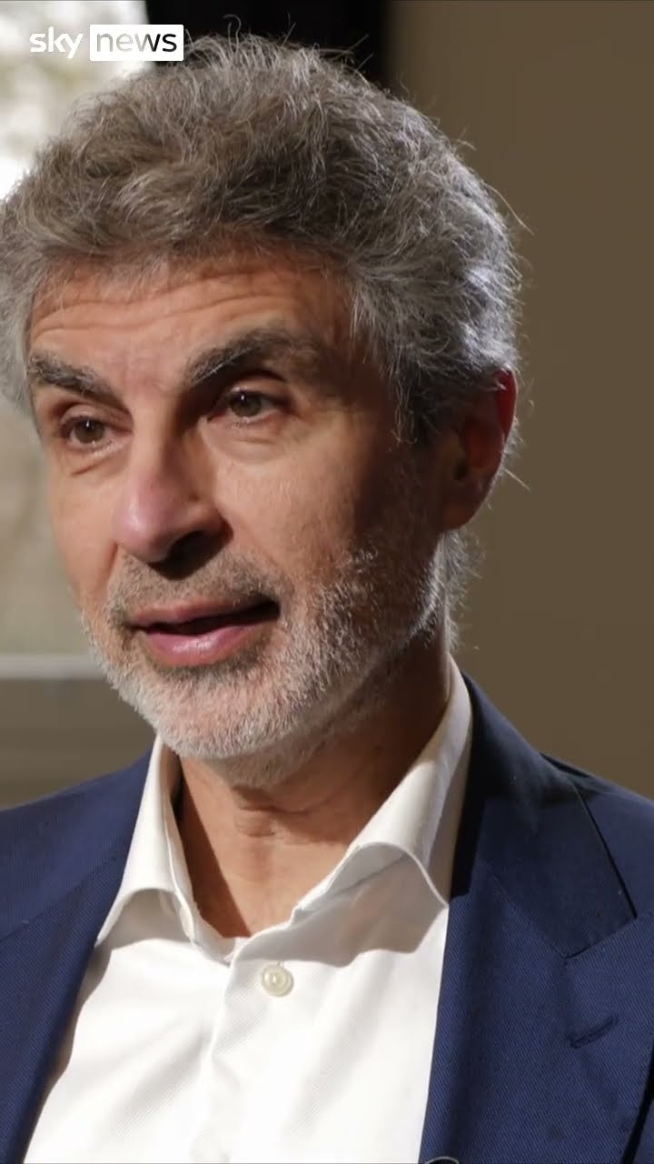 Godfather of AI fears robot takeover