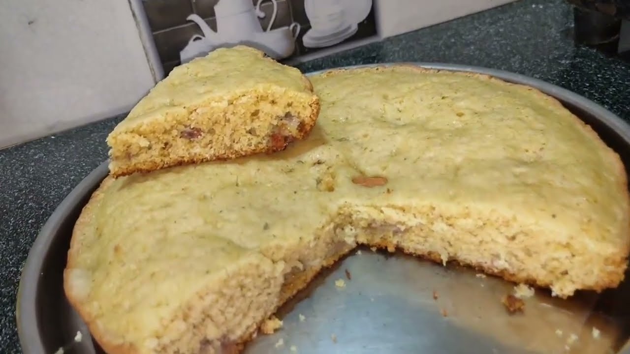 మెత్తగా రుచికరమైన అరటిపండు కేకు || How to Make Banana Cake || Banana Cake recipe in Telugu