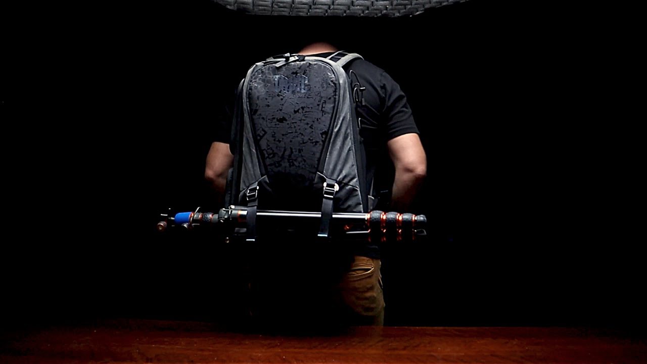 A CINEMATIC Unboxing BackPack, 3 Legged Thing Toxic Valkyrie - YouTube
