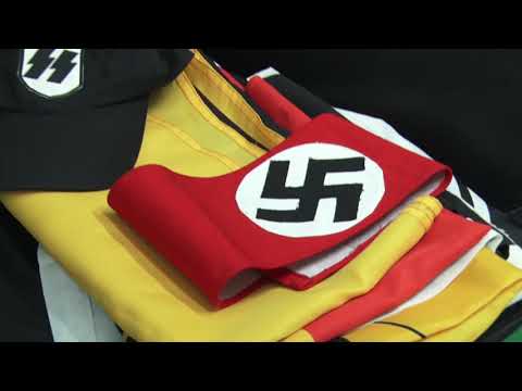 Polícia Civil apreende bandeira e objetos nazista em apartamento de um condomínio de RC