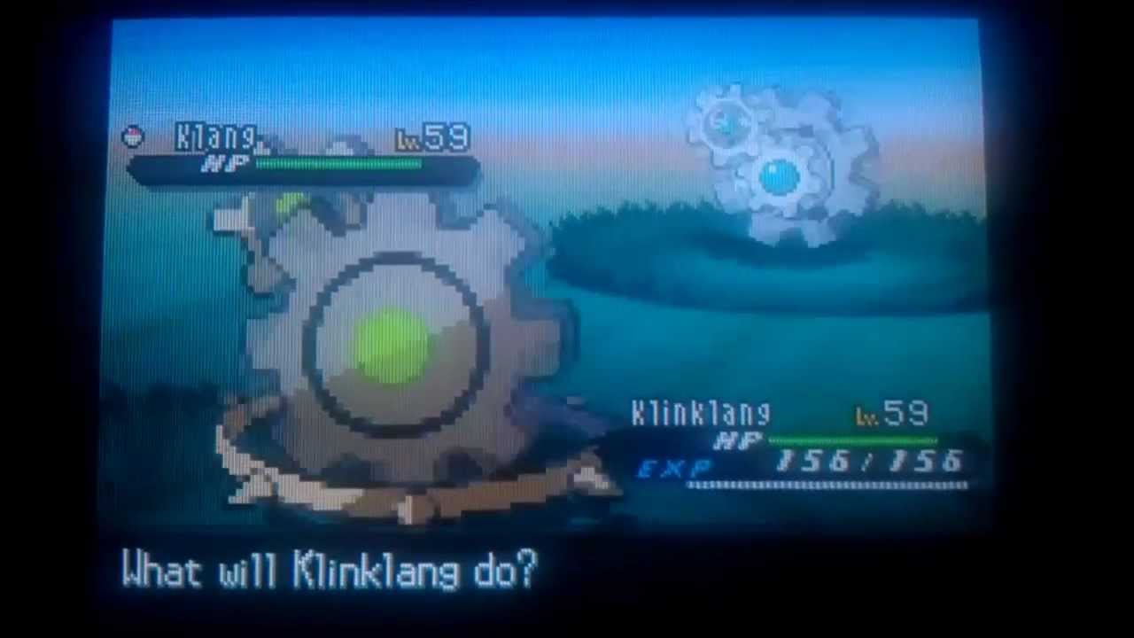 A Shiny Klinklang has appeared! (Pokémon Black 2)
