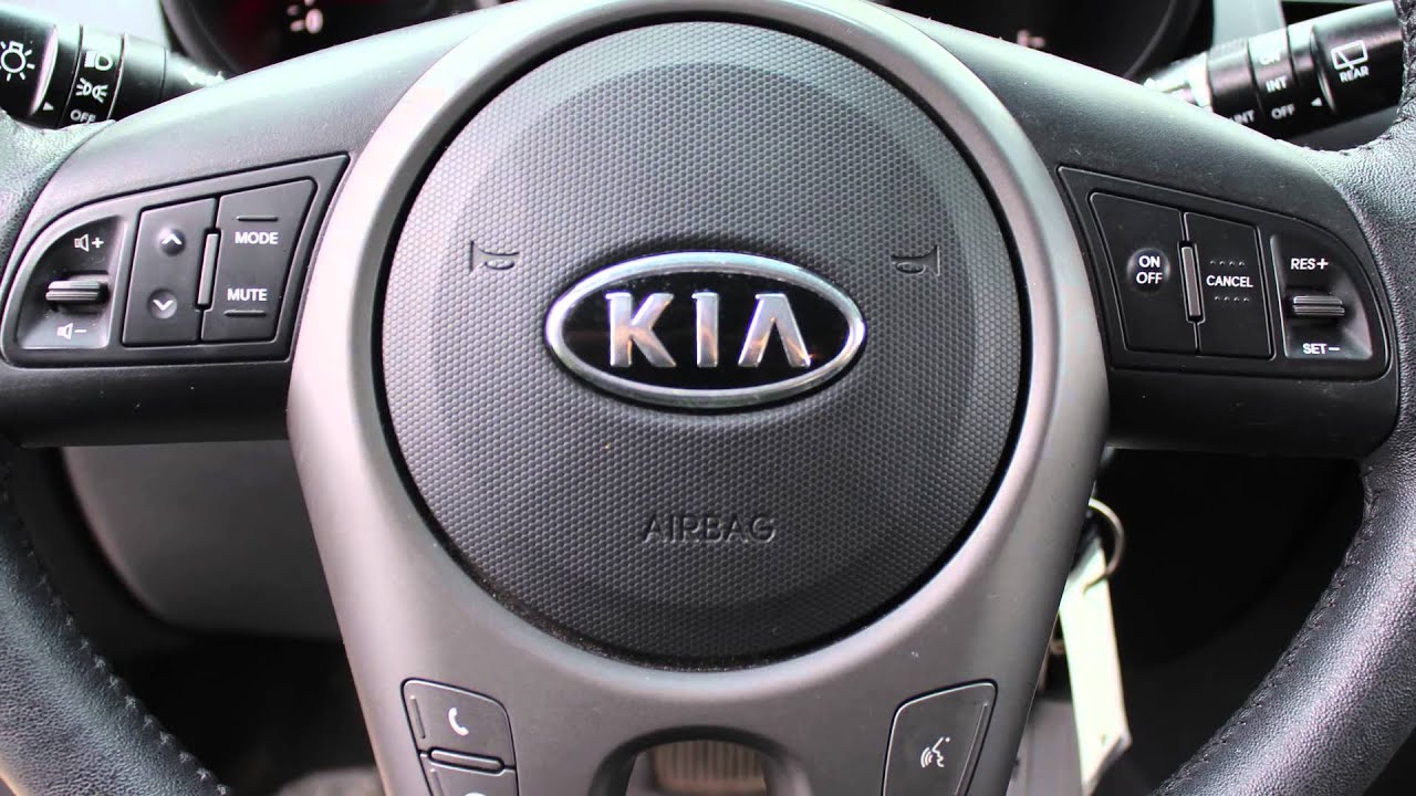 2010 Kia Soul 4U - Eastside Kia - Calgary Alberta - Amy - YouTube