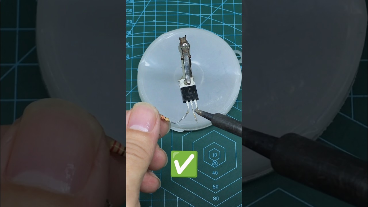 Simple DIY Hot Glue Clip! 