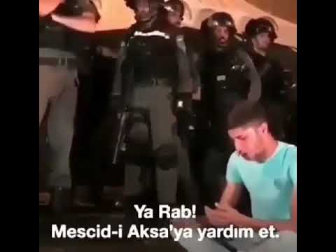 Kudüslü genç Allah'a böyle yalvardı 😔/Mescidi Aksa