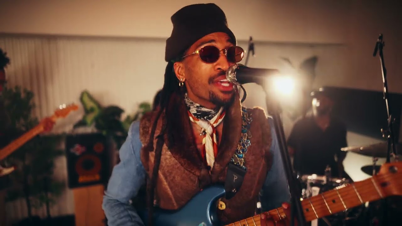 GREG BANKS - NYC (Tiny Desk Submission)