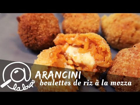 Vidéo: Boulettes De Riz à La Mozzarella