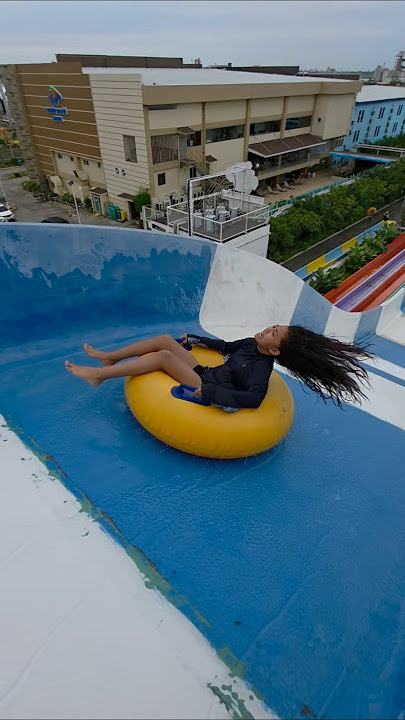 SHE WAS NOT EXPECTING IT‼️😂🤣 #shorts #waterworldcebu
