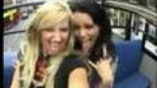 Ashley Tisdale & Vanessa Hudgens 