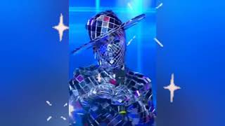 Maske kimsin sen ayna!!!