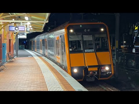 NEW Orange Tangara Technology Upgrade Sets T128/T76 At Arncliffe w/ New Anti-Buffer Riding Beaks!