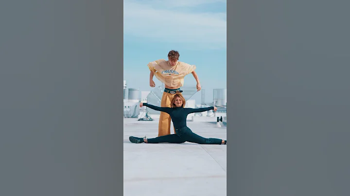 Split out of nowhere - Vik x Miranda