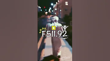 تبي تشوف اشجع رجل في حياتك شفني وانا مقفي من كثر مابغيك 