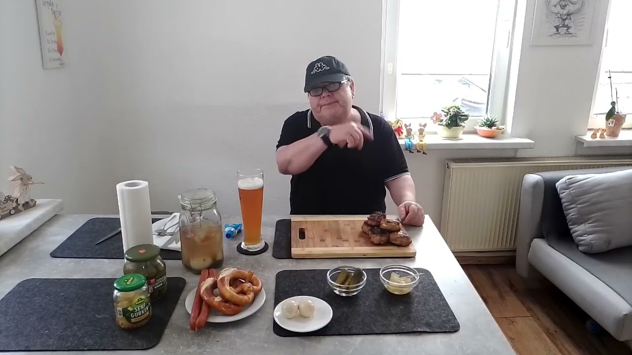 Frikadellen  Buletten Fleischpflanzerl Klopse