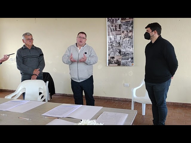 Schlegel: Firma de contrato de comodato