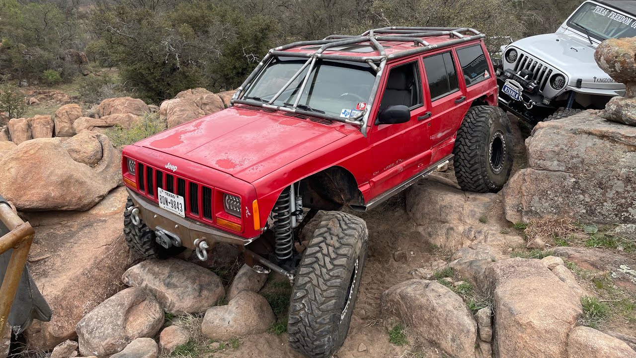 Building a roll cage for the XJ! Part 1 jeep cherokee xj 