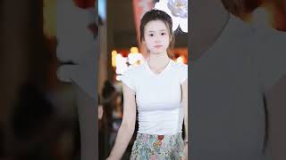 10 film pendek terpanas | Gadis cantik menari di jalan