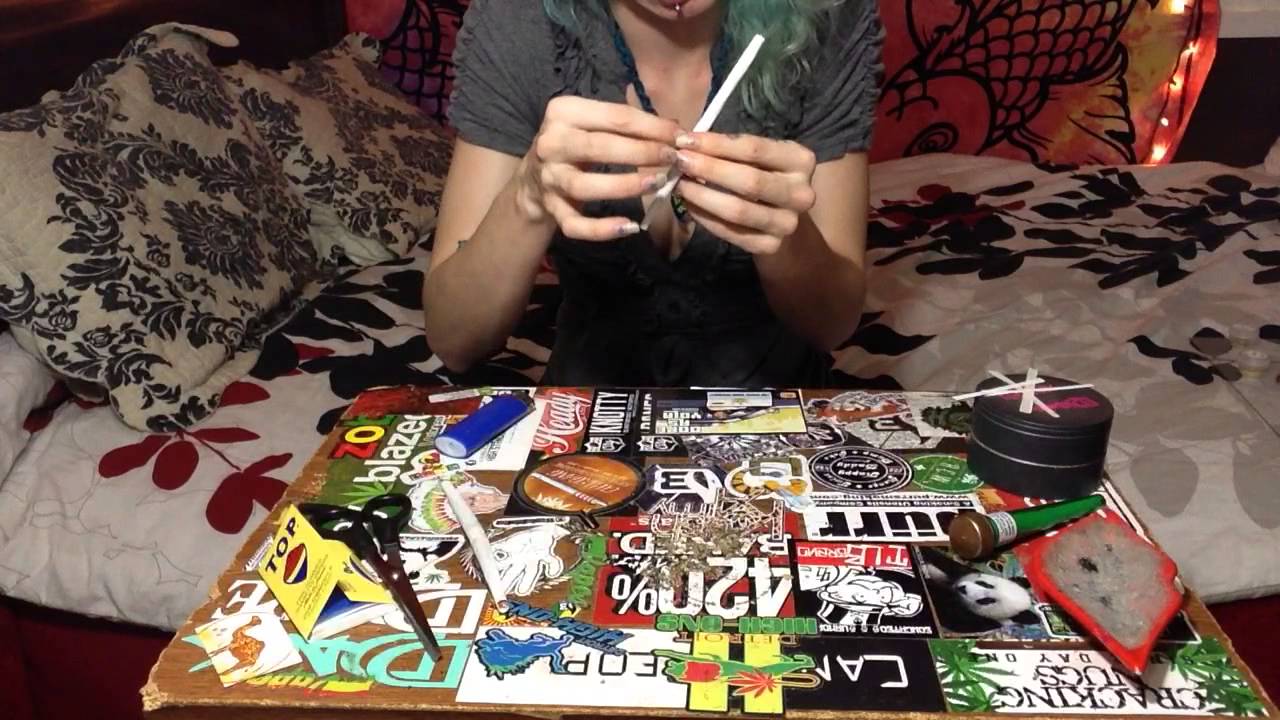 SheSmokesJoint's Heart Joint tutorial