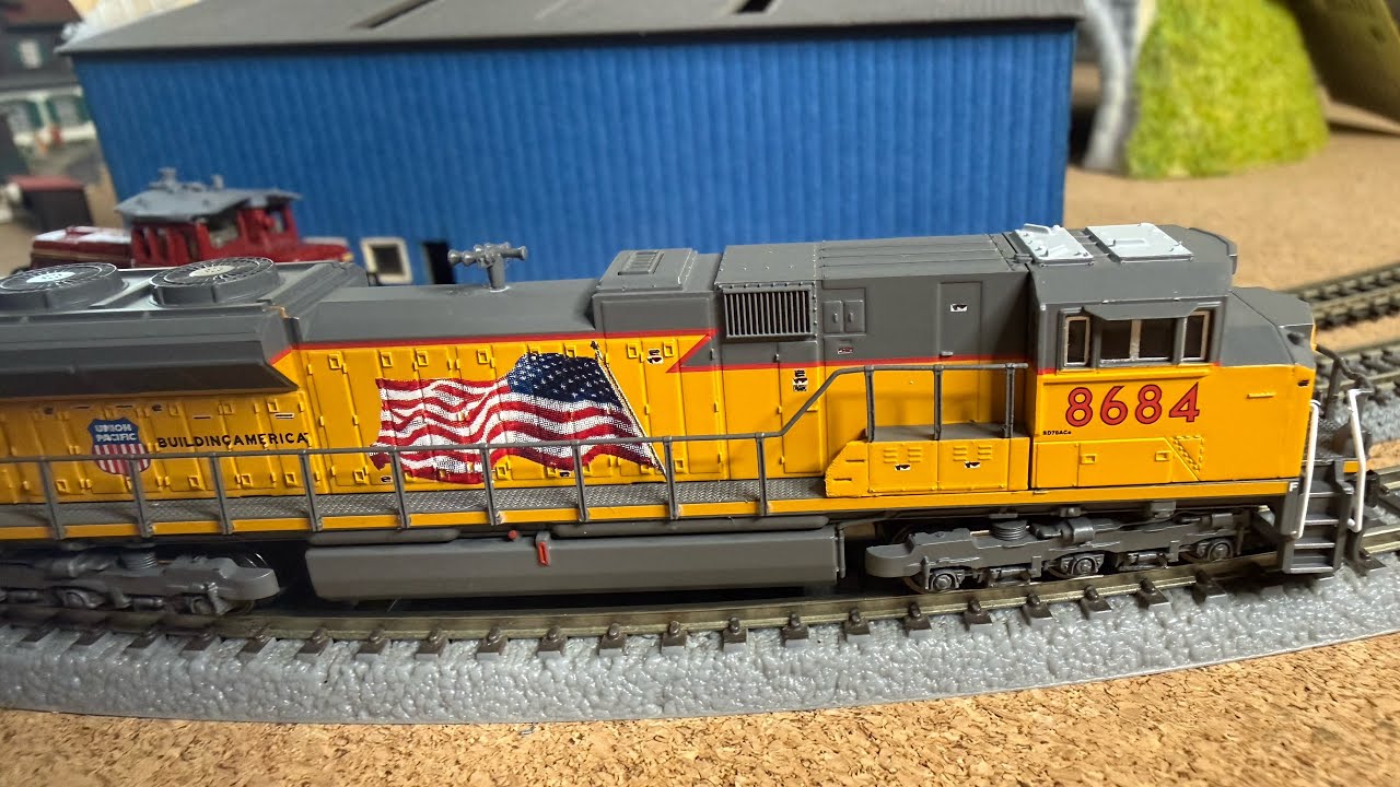 AZL 63100-6 Union Pacific US Flag SD70ACe Locomotive 8684 Test Run