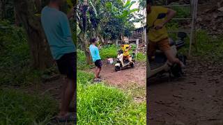 There's someone disturbing the filming again