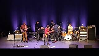 DAWES SOMEONE ELSE'S CAFE DOOMSCROLLER TRIES TO RELAX ending LIVE 3/14/23 Ridgefield Playhouse CT