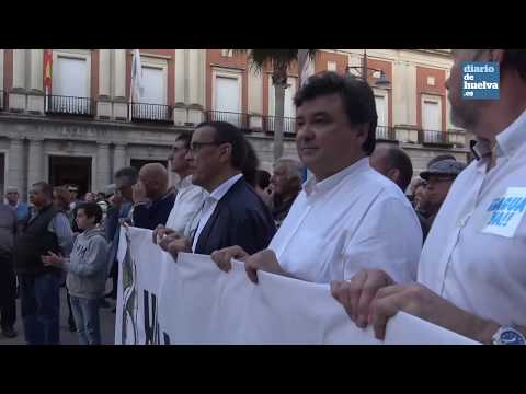Unas 4.500 personas claman por las infraestructuras en Huelva