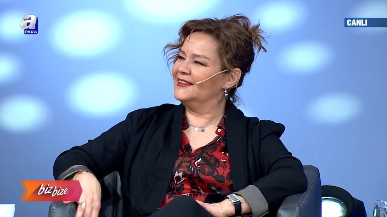 Biz Bize / Mehtap Bayri, Gizem Güneş, Cenk Yüksel, Suat Arıkan, Deniz Barut, Zeyno Günenç