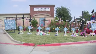 'It breaks every piece of my heart apart' | Mourners visit memorial outside Allen outlet mall