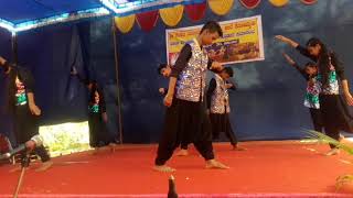 Desi Desi Girl Telugu Song Koliyoor School