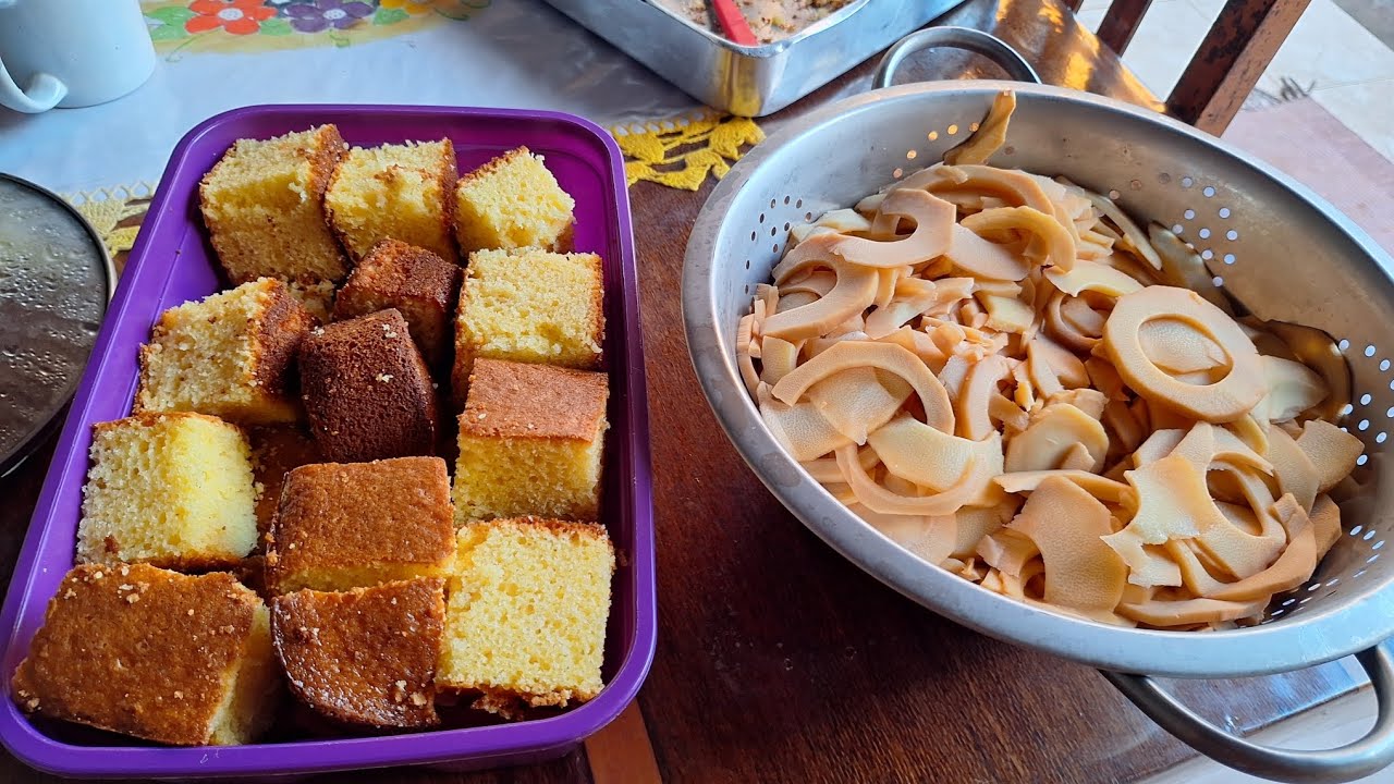 Resolvi fazer uma receitinha/ganhei broto de bambu. 