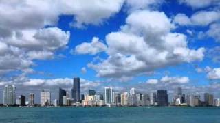 iStock 000011908661Big Web