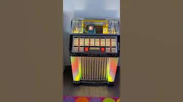 1952 Seeburg M100C Jukebox 