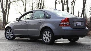 2006 Volvo S40 2.4i Review - Acceleration and Walk Around