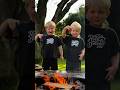 Meine Jungs rocken den Feuerring und braten ihr eigenes Steak