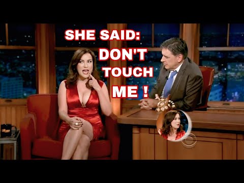 Jennifer Tilly Unstoppable Flirting Left Craig Ferguson  Priceless!Craig Ferguson and Jennifer Tilly